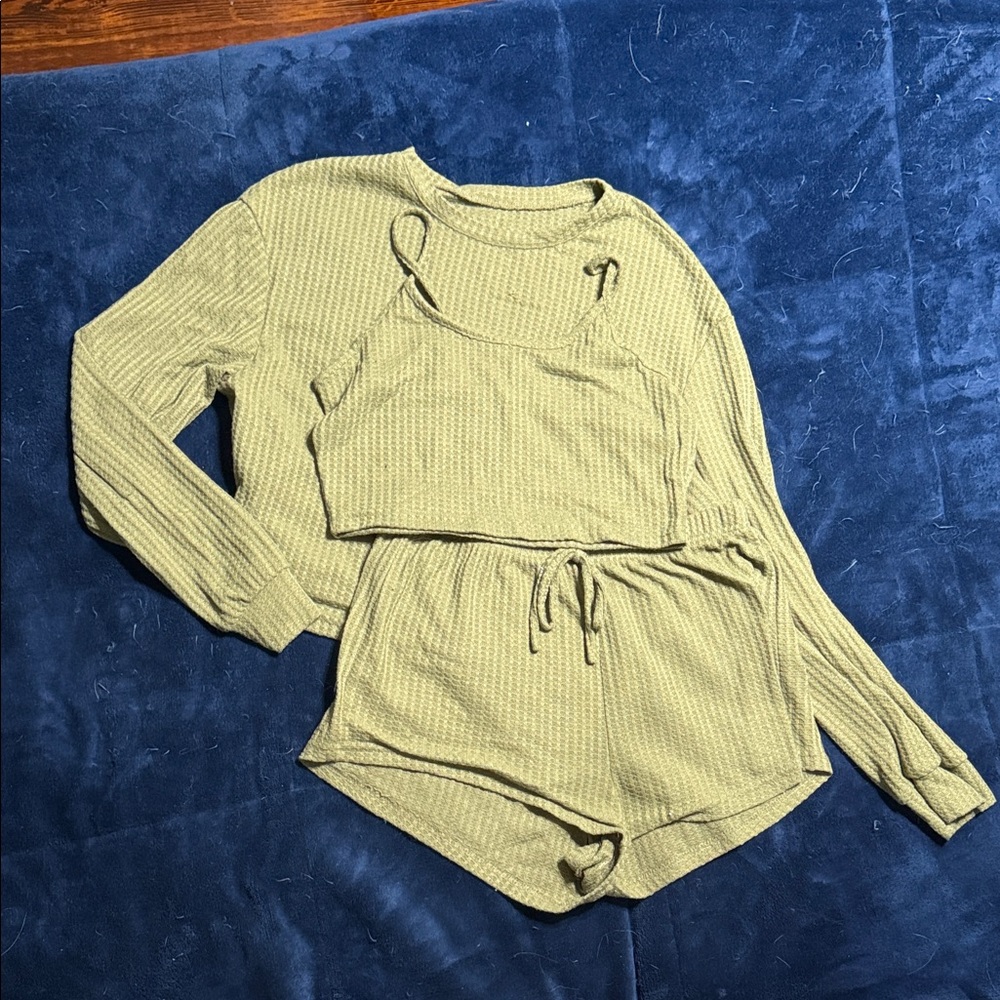 Olive Green Ribbed Lounge Set